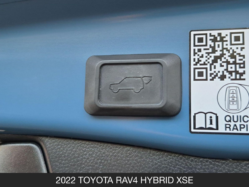 Used 2022 Toyota RAV4 XSE AWD/4WD image 25