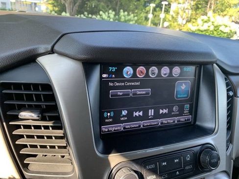 Used 2019 GMC Yukon Denali w/ Denali Ultimate Package AWD/4WD image 21