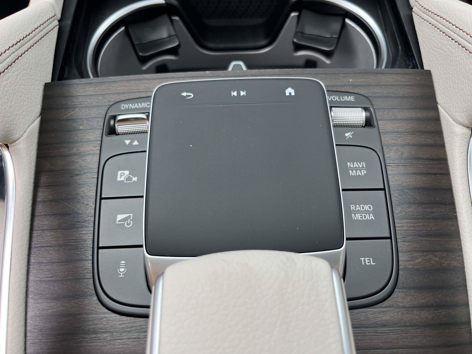 New 2027 Mercedes-Benz GLS 450 4MATIC image 30
