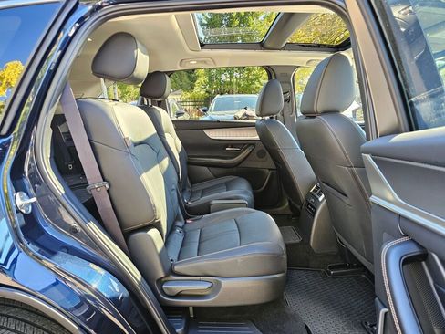 Certified 2024 MAZDA CX-90 Plug-In Hybrid w/ Premium Pkg image 13