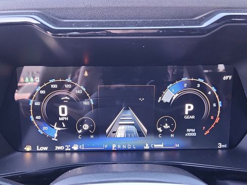 New 2026 Chevrolet Colorado Z71 w/ Technology Package AWD/4WD image 18