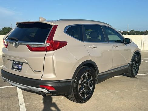 Used 2018 Honda CR-V Touring image 13