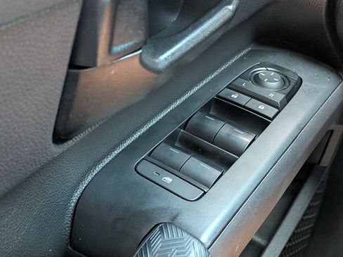 Used 2024 Toyota Tacoma SR5 RWD image 22