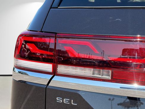 New 2026 Volkswagen Atlas SEL Premium R-Line AWD/4WD image 10
