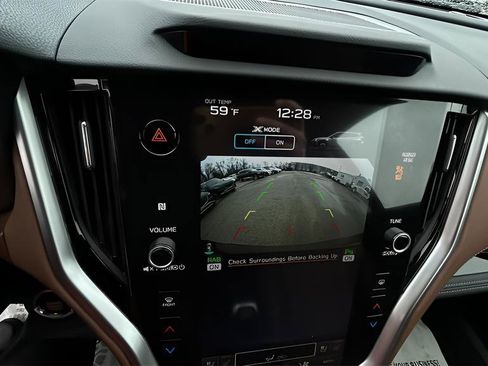 Used 2024 Subaru Outback Touring XT w/ Popular Package #2 image 18