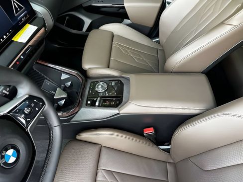 New 2026 BMW X3 xDrive30i w/ Premium Package AWD/4WD image 19
