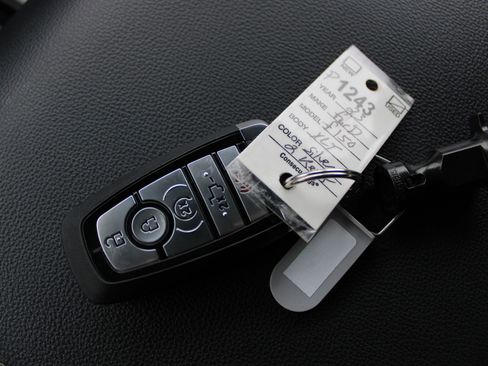 Used 2023 Ford F150 XLT w/ Equipment Group 302A High image 30