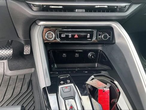 Used 2025 Audi Q5 Premium Plus w/ Premium Plus AWD/4WD image 26
