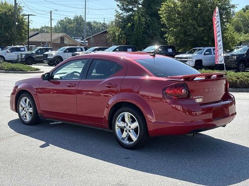Used 2012 Dodge Avenger SXT Plus FWD image 8