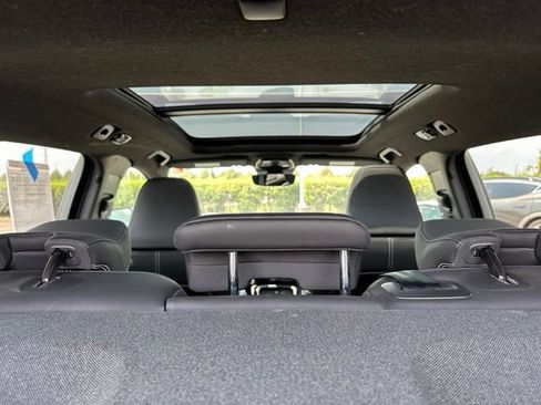Used 2023 Volvo XC40 Recharge Ultimate w/ Protection Package Premier AWD/4WD image 12