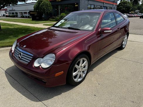 Used 2004 Mercedes-Benz C 230 Coupe image 1