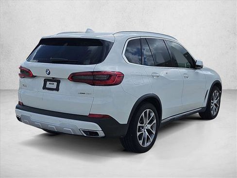 Used 2019 BMW X5 xDrive40i w/ Premium Package image 5