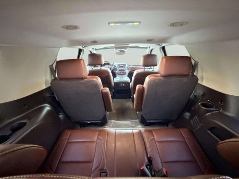 Used 2017 Chevrolet Tahoe Premier AWD/4WD image 8
