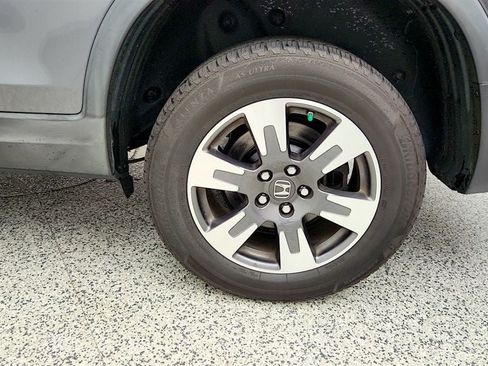 Used 2017 Honda Ridgeline RTL-T image 10