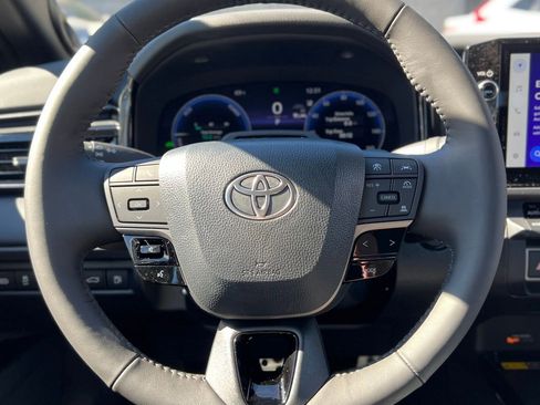 New 2026 Toyota Camry XSE FWD image 30