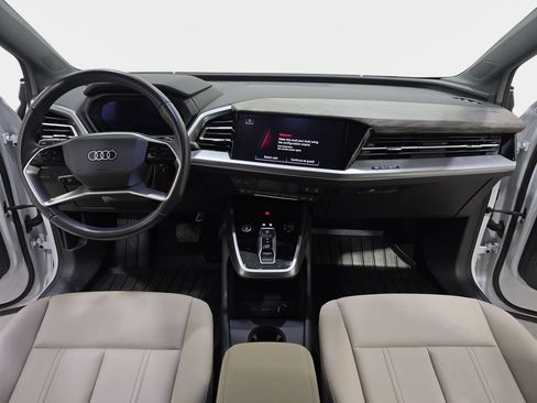 Used 2024 Audi Q4 e-tron Premium AWD/4WD image 10