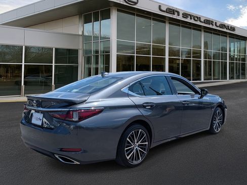 Certified 2025 Lexus ES 350 w/ Premium Package FWD image 3
