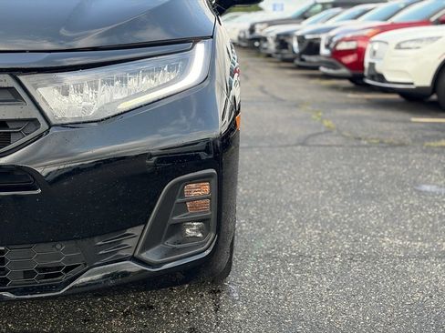 Used 2025 Honda Odyssey Sport-L image 4