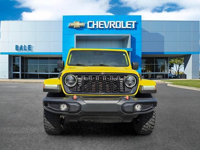 Used 2024 Jeep Gladiator Sport AWD/4WD image 8