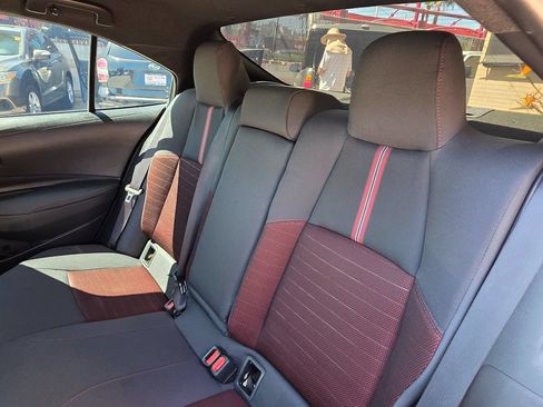 Used 2024 Toyota Corolla SE FWD image 21