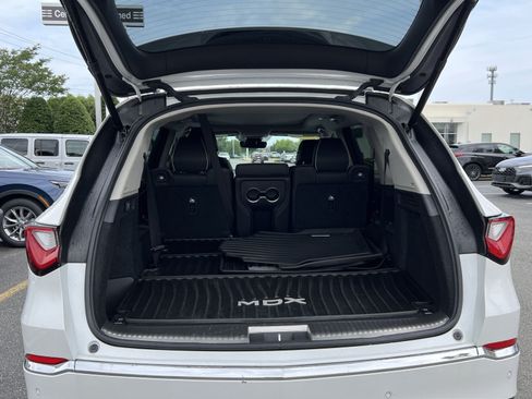 Used 2023 Acura MDX SH-AWD w/ Advance Package image 24