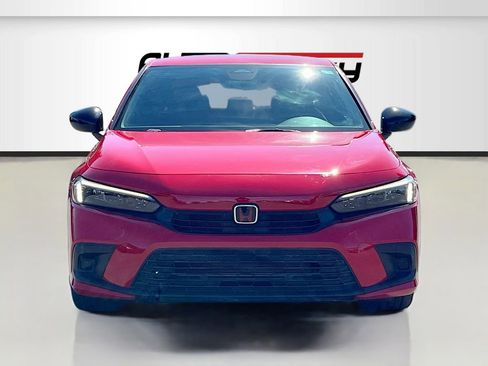 Used 2023 Honda Civic Sport image 2