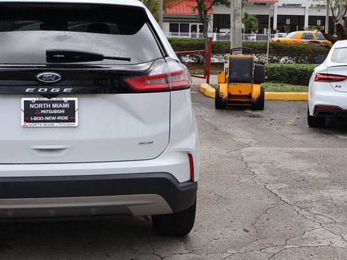 Used 2024 Ford Edge SEL AWD/4WD image 18