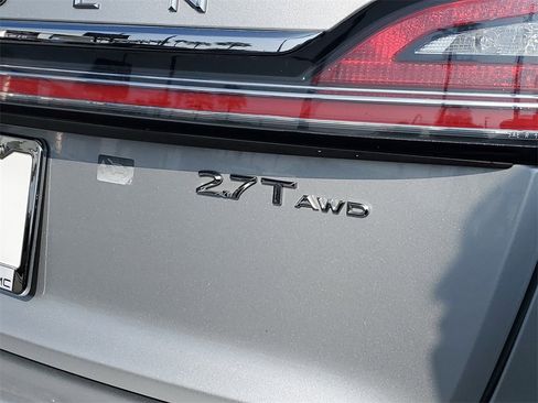 Used 2019 Lincoln Nautilus Black Label image 7