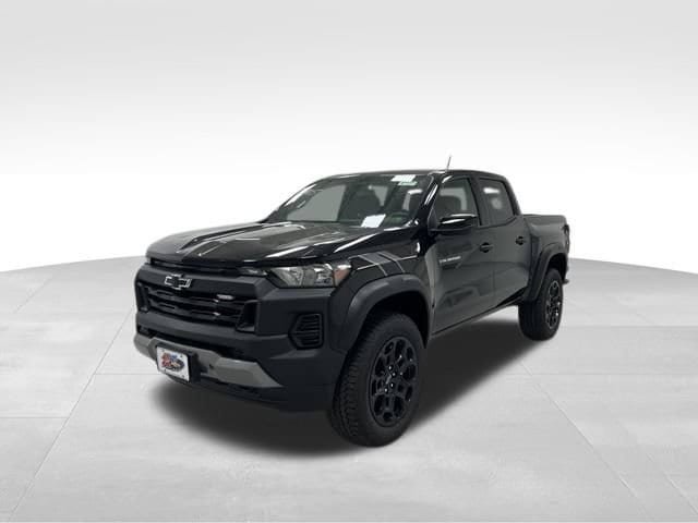New 2026 Chevrolet Colorado Trail Boss AWD/4WD image 3
