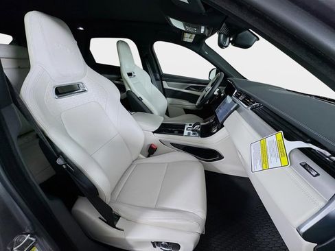 New 2026 Jaguar F-PACE R-Dynamic S image 28