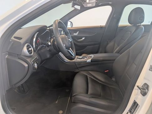 Used 2019 Mercedes-Benz C 300 4MATIC Sedan image 12