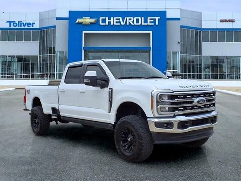 Used 2023 Ford F350 Lariat w/ FX4 Off-Road Package image 2