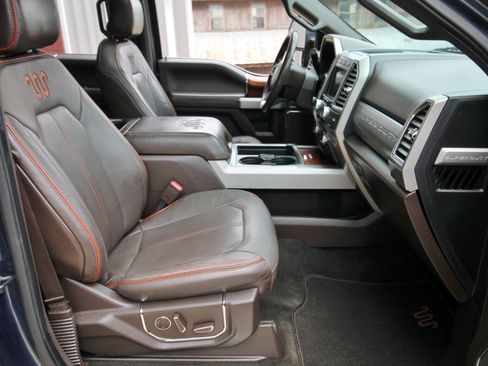 Used 2017 Ford F250 King Ranch w/ King Ranch Ultimate Package image 45