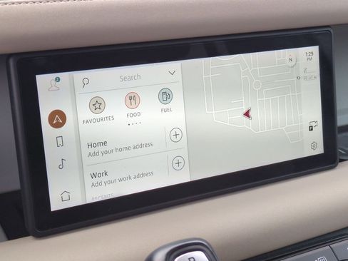 Used 2020 Land Rover Defender 110 S image 24