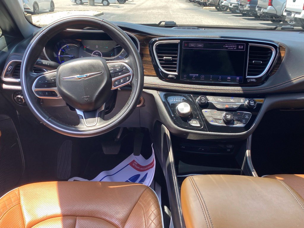 Used 2021 Chrysler Pacifica Pinnacle FWD image 8