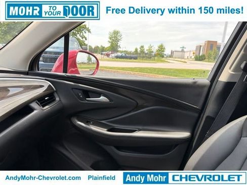Used 2019 Buick Envision Essence w/ LPO, Cargo Package FWD image 21