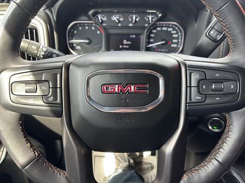 Used 2022 GMC Sierra 1500 AT4 image 26
