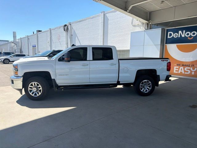 Used 2019 Chevrolet Silverado 3500 LT w/ LT Convenience Package AWD/4WD image 2