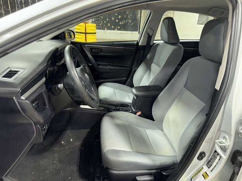 Used 2016 Toyota Corolla L image 15