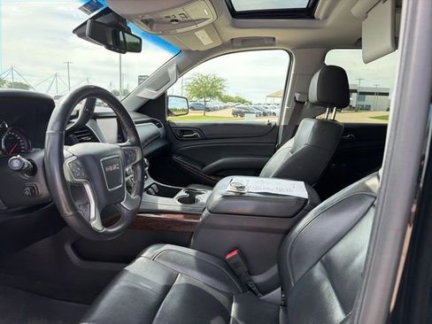 Used 2016 GMC Yukon SLT w/ Open Road Package AWD/4WD image 16