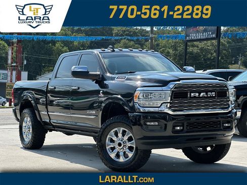 Used 2022 RAM 2500 Limited AWD/4WD image 1