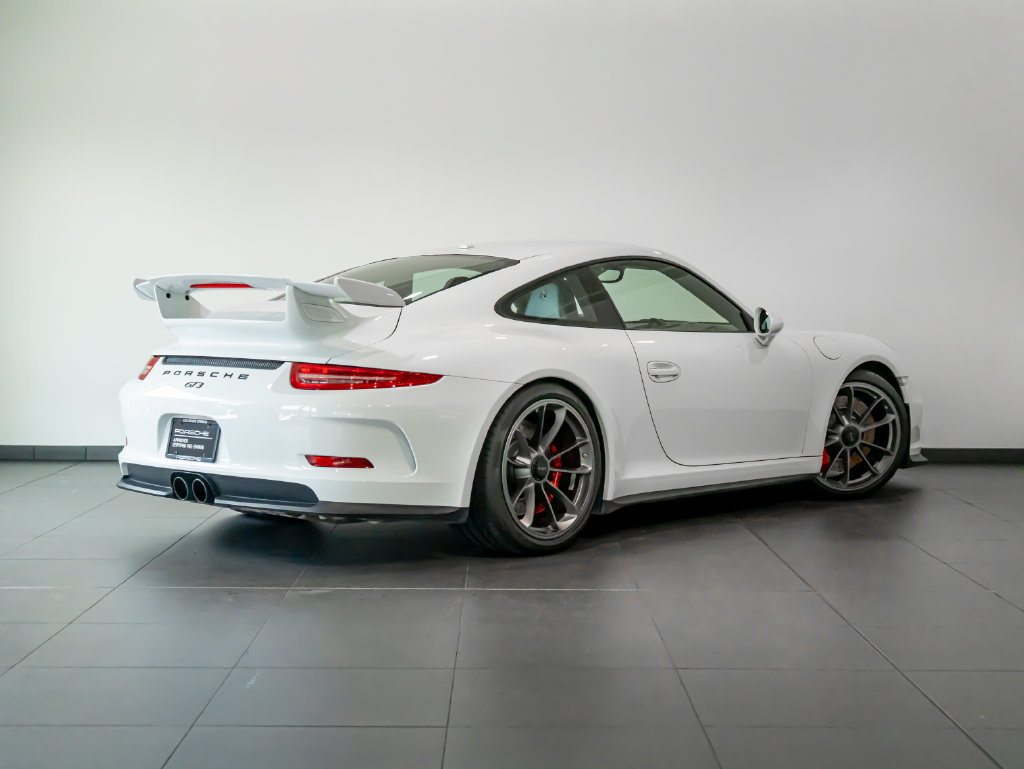 Certified 2014 Porsche 911 GT3 RWD image 7