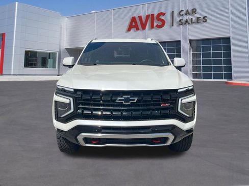 Used 2025 Chevrolet Tahoe Z71 AWD/4WD image 2
