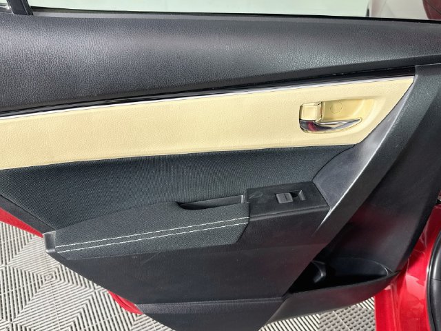 Used 2017 Toyota Corolla LE FWD image 22