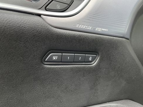 Certified 2025 Cadillac XT5 Premium Luxury image 19