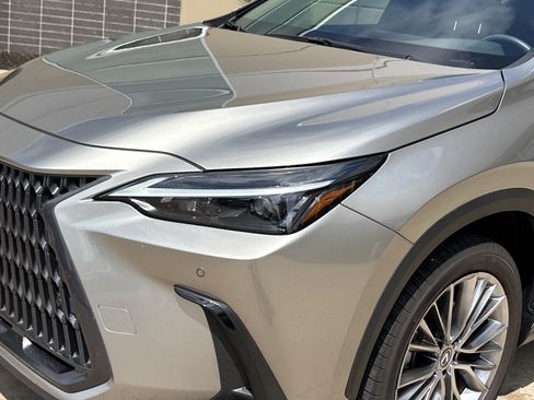 Used 2022 Lexus NX 350 AWD image 6