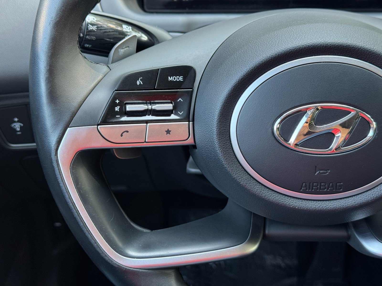 Used 2022 Hyundai Tucson Limited AWD/4WD image 21