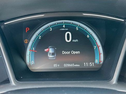 Used 2017 Honda Civic EX image 9