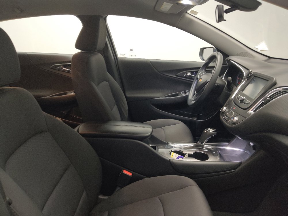 Used 2018 Chevrolet Malibu LT FWD image 21