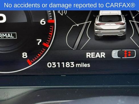 Used 2023 Mitsubishi Outlander SE Black Edition image 22